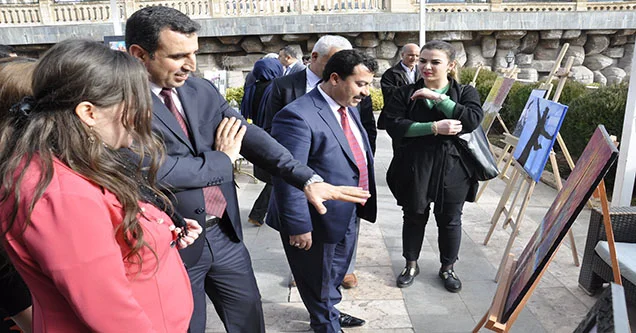 Halk Eğitim Merkezi Kursiyerlerinden Resim Sergisi