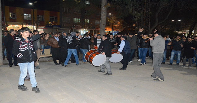 kobani-deastan-temizlendi-haberi-sevincle-karsilandi (1)