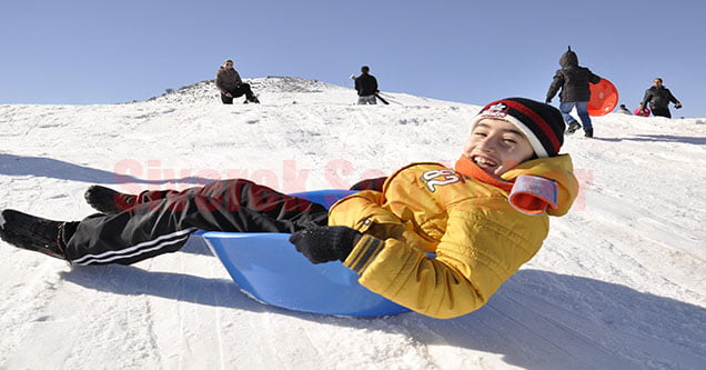 guneydogunun-uludagi-karacadaga-ziyaretci-rekoru (1)