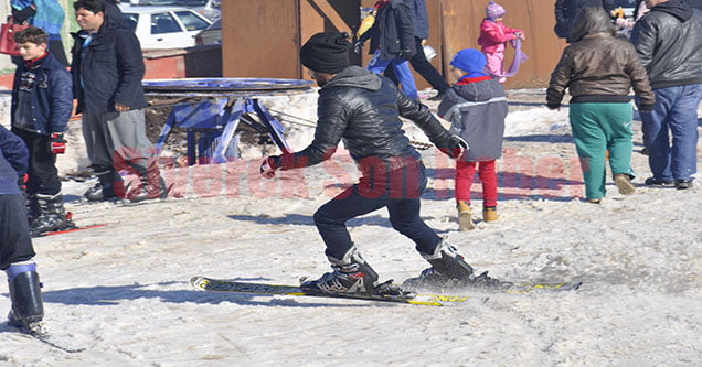guneydogunun-uludagi-karacadaga-ziyaretci-rekoru (4)
