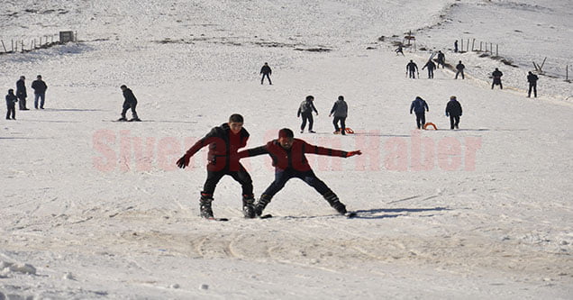 guneydogunun-uludagi-karacadaga-ziyaretci-rekoru (5)