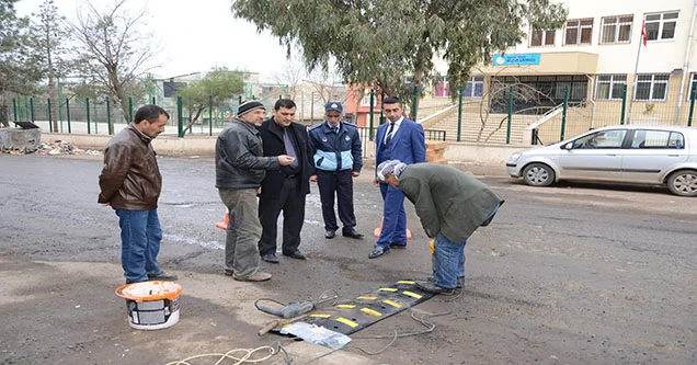 Siverek Belediyesi’nden Yol Kasis Çalışması