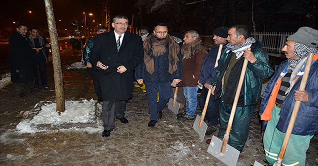 siverek-belediyesinin-yogun-kar-mesaisi (2)