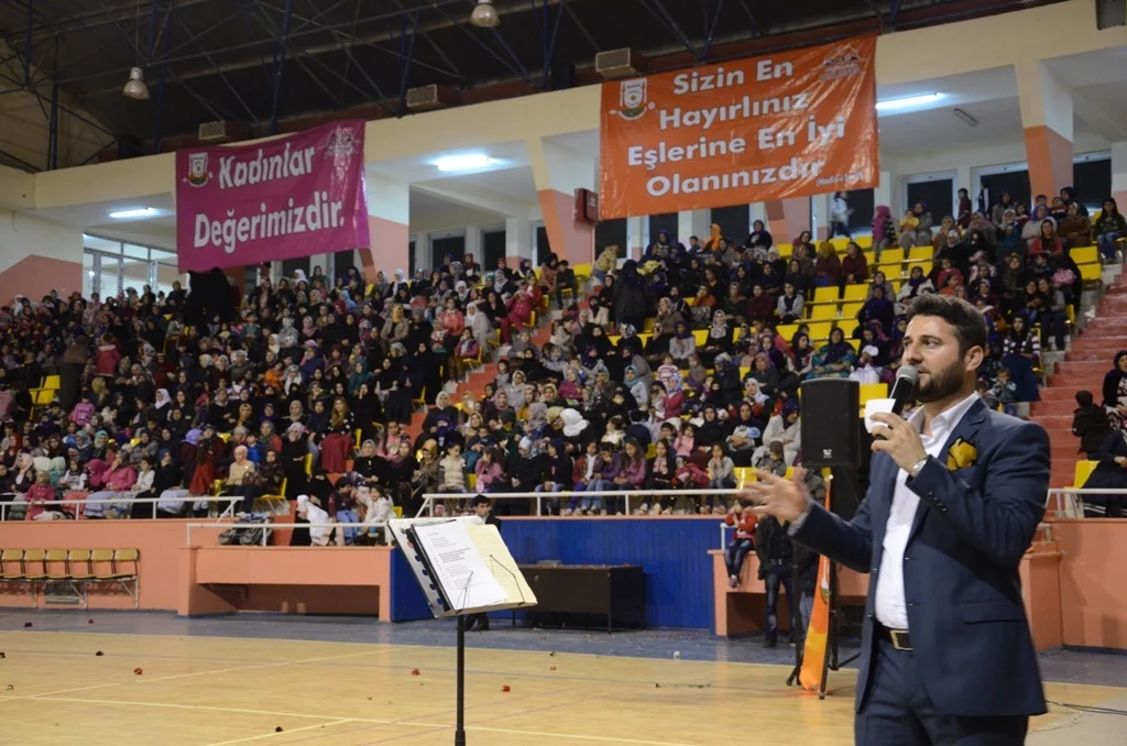 Siverek’te Muzaffer Gürler Konseri