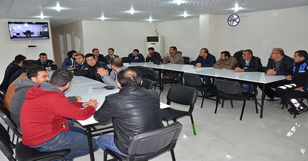 siverek-emniyeti-kahvaltida-basinla-bulustu (2)