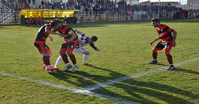 siverek-gucu-ile-belediye-spor-1-1ini-uzmedi (2)