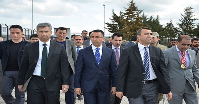 siverekte-canakkale-zaferi-ve-anma-gunu-etkinlikleri-duzenlendi (4)