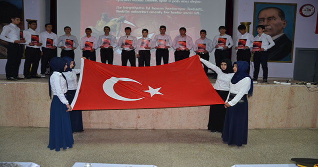 siverekte-canakkale-zaferi-ve-anma-gunu-etkinlikleri-duzenlendi (6)