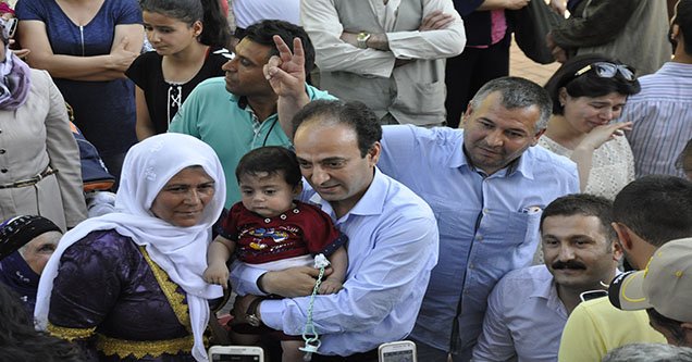 hdp-mitinginde-ilginc-olay (3)