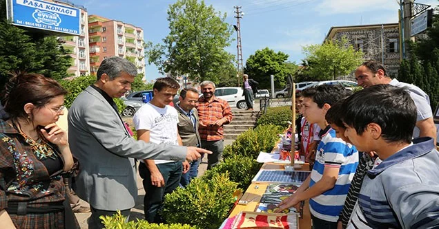 Kaymakam Erkal Resim Sergisi Açılışına Katıldı