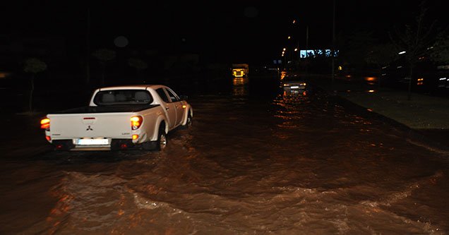 siverekte-asiri-yagis-yasami-olumsuz-etkiledi (2)