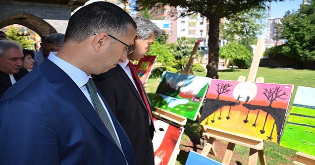 yoksul-ogrencilere-yararina-resim-sergisi (2)