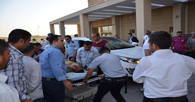 asker-tasiyan-midibus-kaza-yapti-1-sehit-cok-sayida-yarali (7)