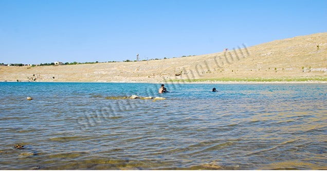 firat-nehrine-giren-genc-boguldu (2)