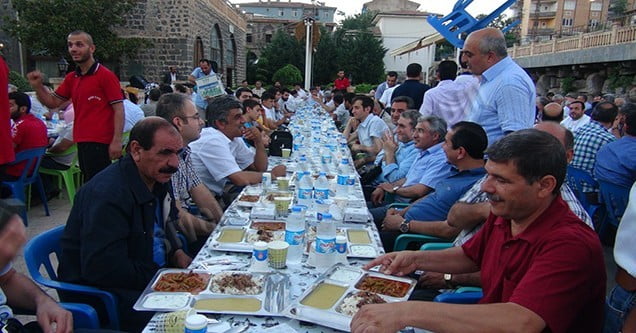 siverek-belediyesinden-iftar-programi (2)