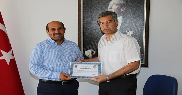 Siverek Kaymakamından SYDV heyetine teşekkür belgesi