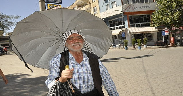 Siverek’te sıcak havalar etkili olmaya devam ediyor
