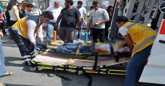 Otomobilin çarptığı çocuk yaralandı