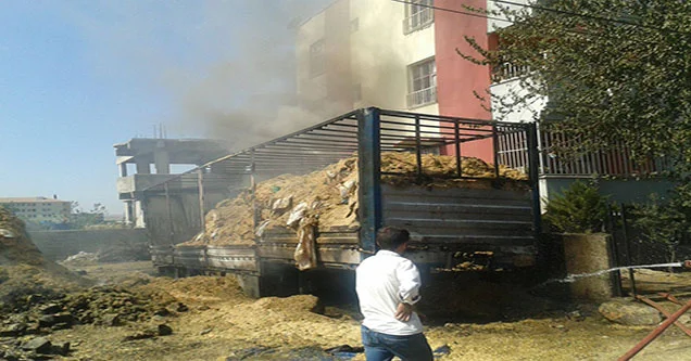Siverek’te 50 ton saman yandı!