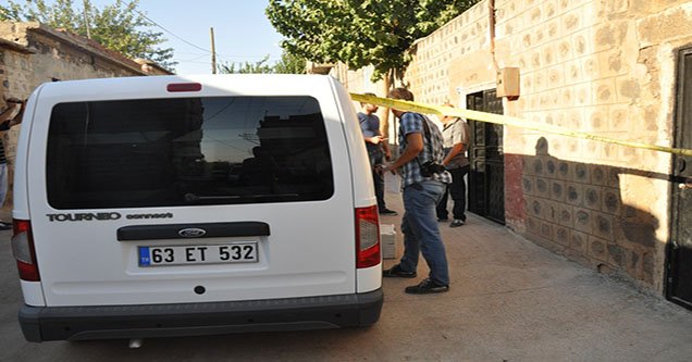 tartistigi-babasini-bicaklayarak-oldurdu (2)