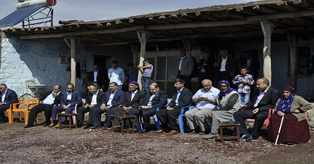 Gülpınar seçim gezilerine devam ediyor