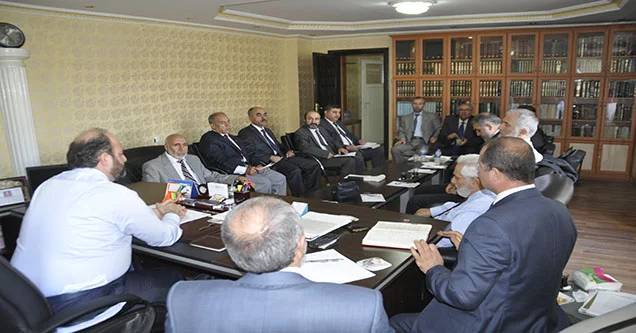 Siverek’te Müftülerin Değerlendirme Toplantısı Düzenlendi