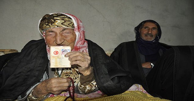 asirlik-cemile-nine-yillara-meydan-okuyor (2)