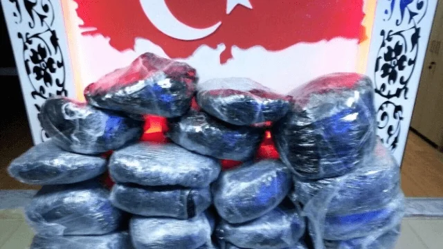Siverek’te Uyuşturucu ve Sigara Operasyonu