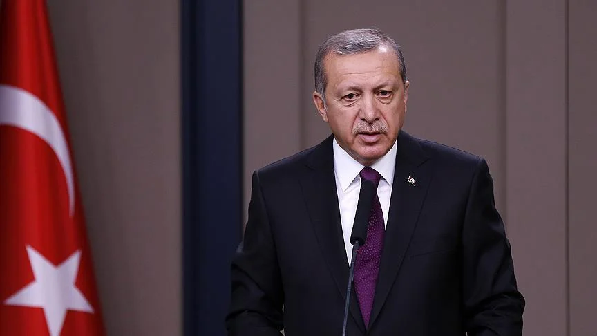 Cumhurbaşkanı Erdoğan: 3 ay süreyle olağanüstü hal ilan edilmesi kararlaştırıldı