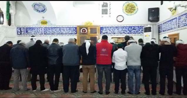 Siverekli gençler sabah namazında buluştu