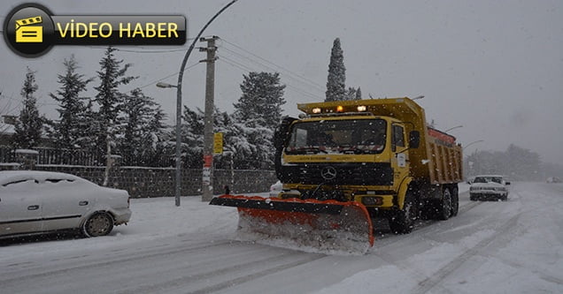Siverek Belediyesinden kar ile mücadele çalışmaları