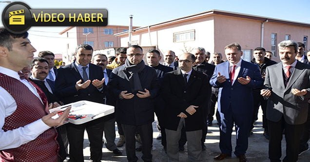 Cezaevi camisi ibadete açıldı
