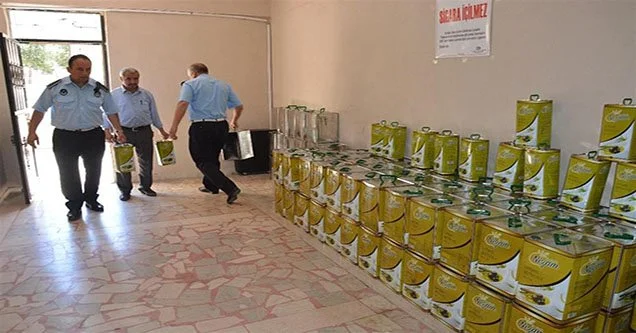 Siverek’te 2 ton kaçak zeytinyağı ele geçirildi