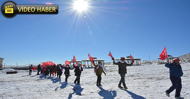 Sarıkamış şehitleri Karacadağ’da anıldı