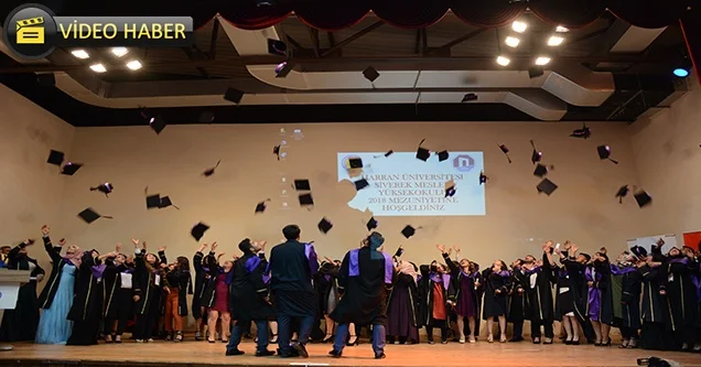 Meslek Yüksekokulu’nda mezuniyet sevinci