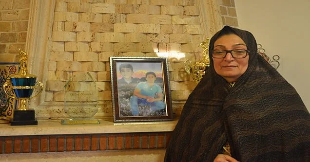 2 Oğlunun Katilini Son Anda İdamdan Kurtaran Anne!