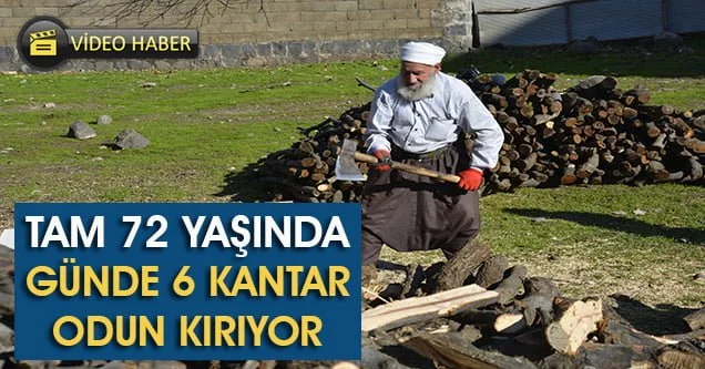 Yaşına aldırmadan her gün odun kırıyor