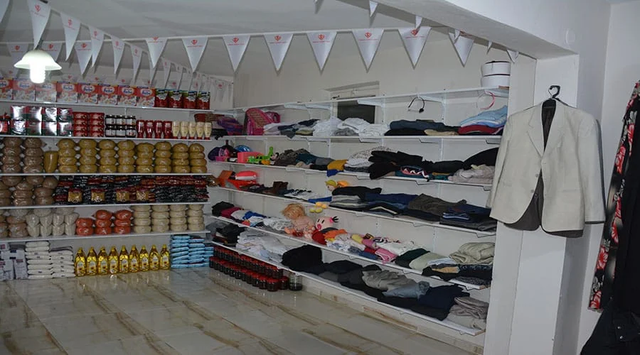 İhtiyaç sahipleri ‘iyilikhanem’ çarşısından alışveriş yapacak