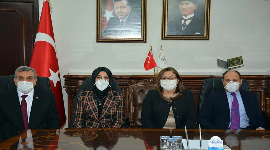 Güneydoğu’nun kadın belediye başkanları bir araya geldi