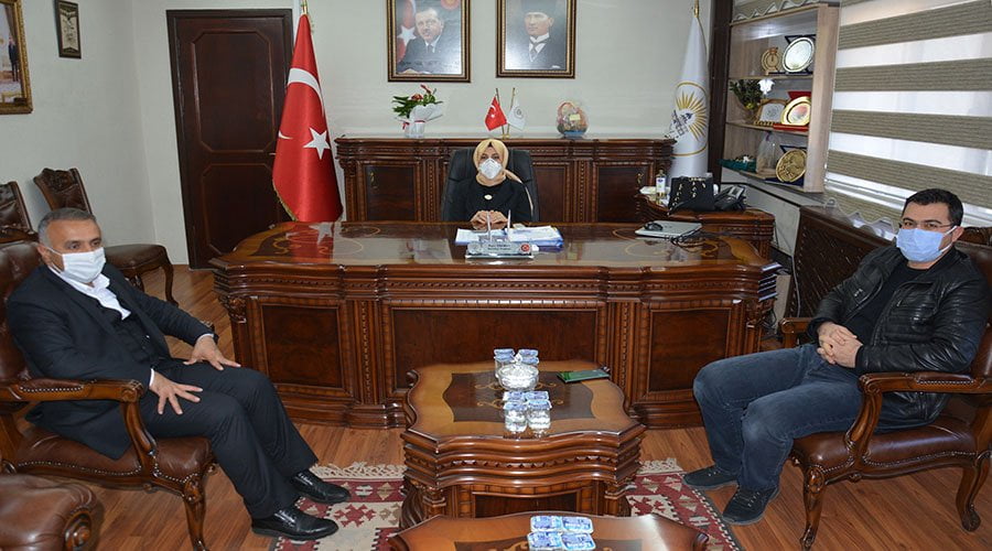Kırhan, Başkan Ayşe Çakmak’ı ziyaret etti