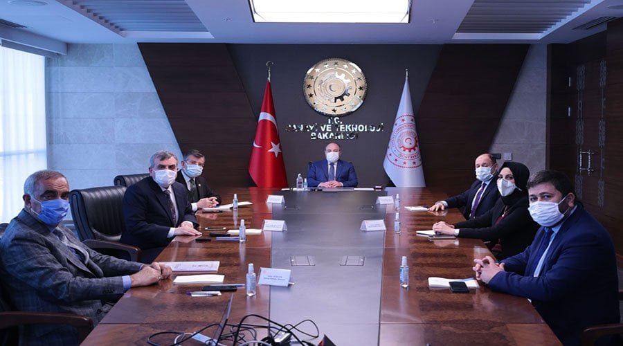 Başkan Ayşe Çakmak, Sanayi ve Teknoloji Bakanı Varank ile görüştü