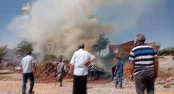 Alev alan odunlara itfaiye müdahale etti