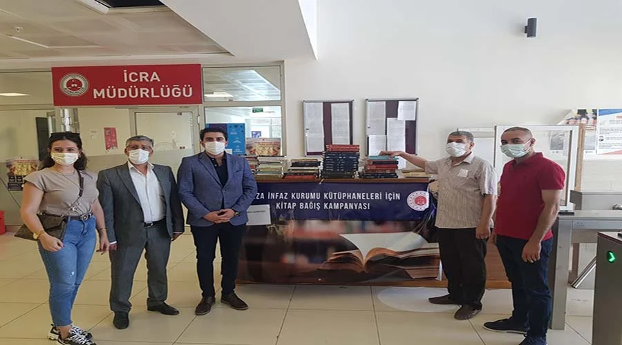 SİVİL DER’den cezaevi kütüphanesine kitap bağışı