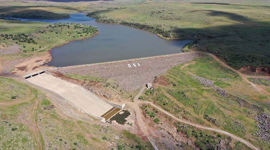 Külhan Barajı tarımsal sulama için faaliyete başladı