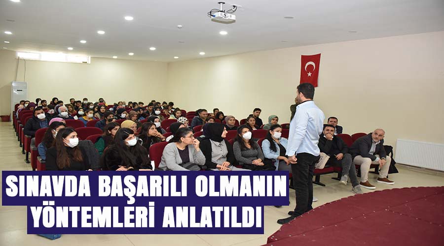 Öğrencilere sınavda başarılı olmanın yöntemi anlatıldı