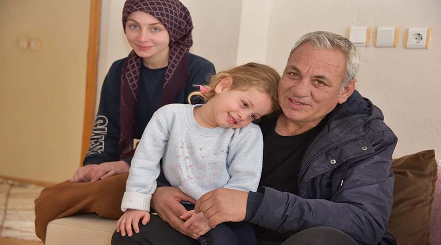 Siroz hastası Adem yaşamak için donör bekliyor