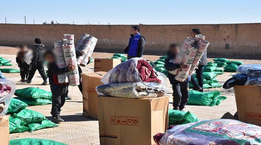 Suriye’deki çadırlarda yaşayan savaş mağdurlarına yardım eli