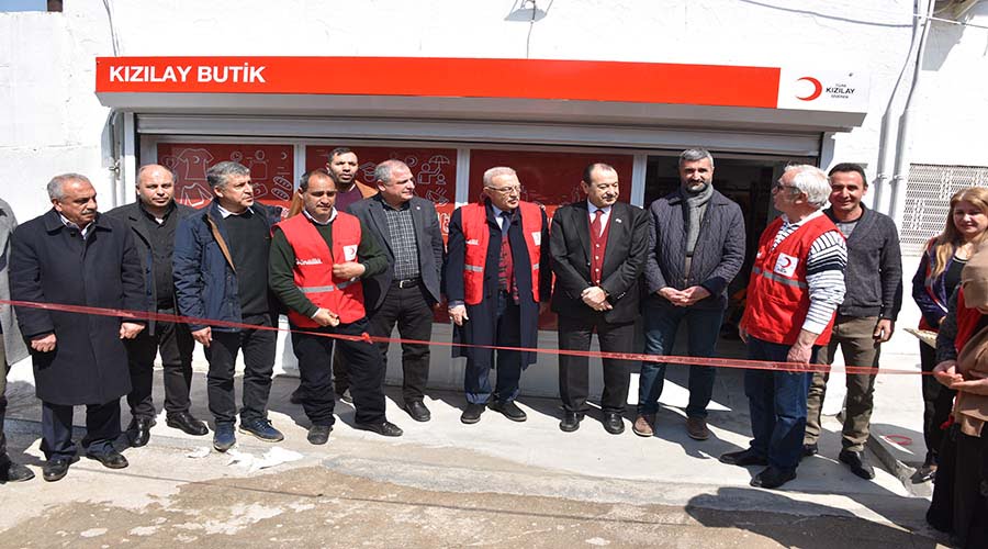 Siverek’te Kızılay butik mağazası açıldı