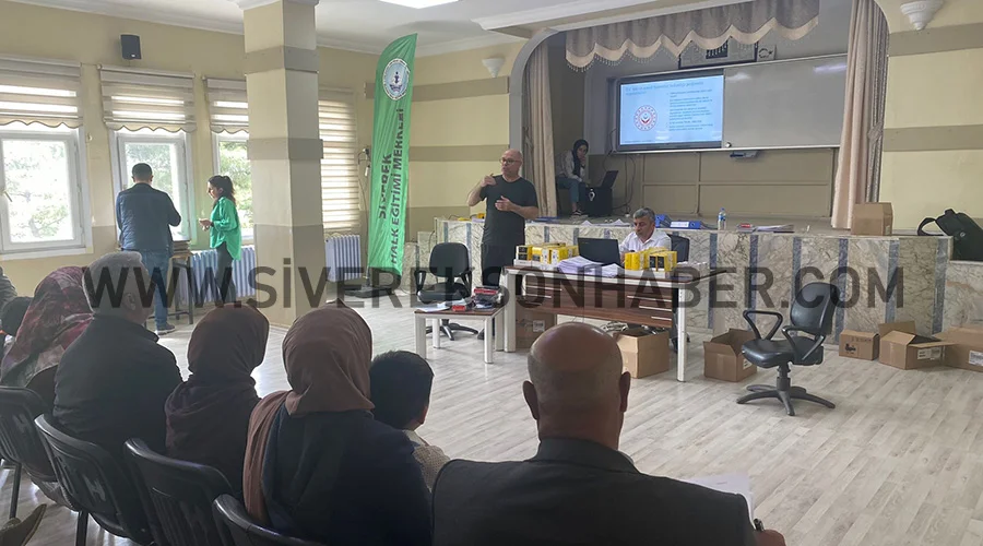 Siverek’te diyabet hastalarına glikoz ölçüm cihazı dağıtıldı