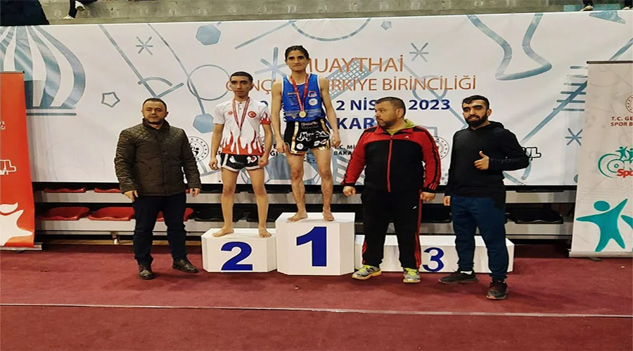 Öğrenciler Muaythai branşında Siverek’e 3 madalya kazandırdı